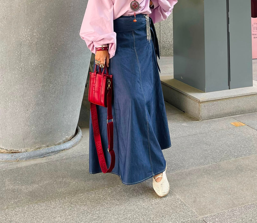 The Denim Skirt